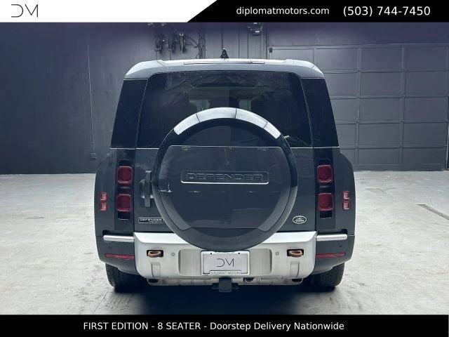 Used 2023 Land Rover Defender 130 First Edition AWD/4WD image 5