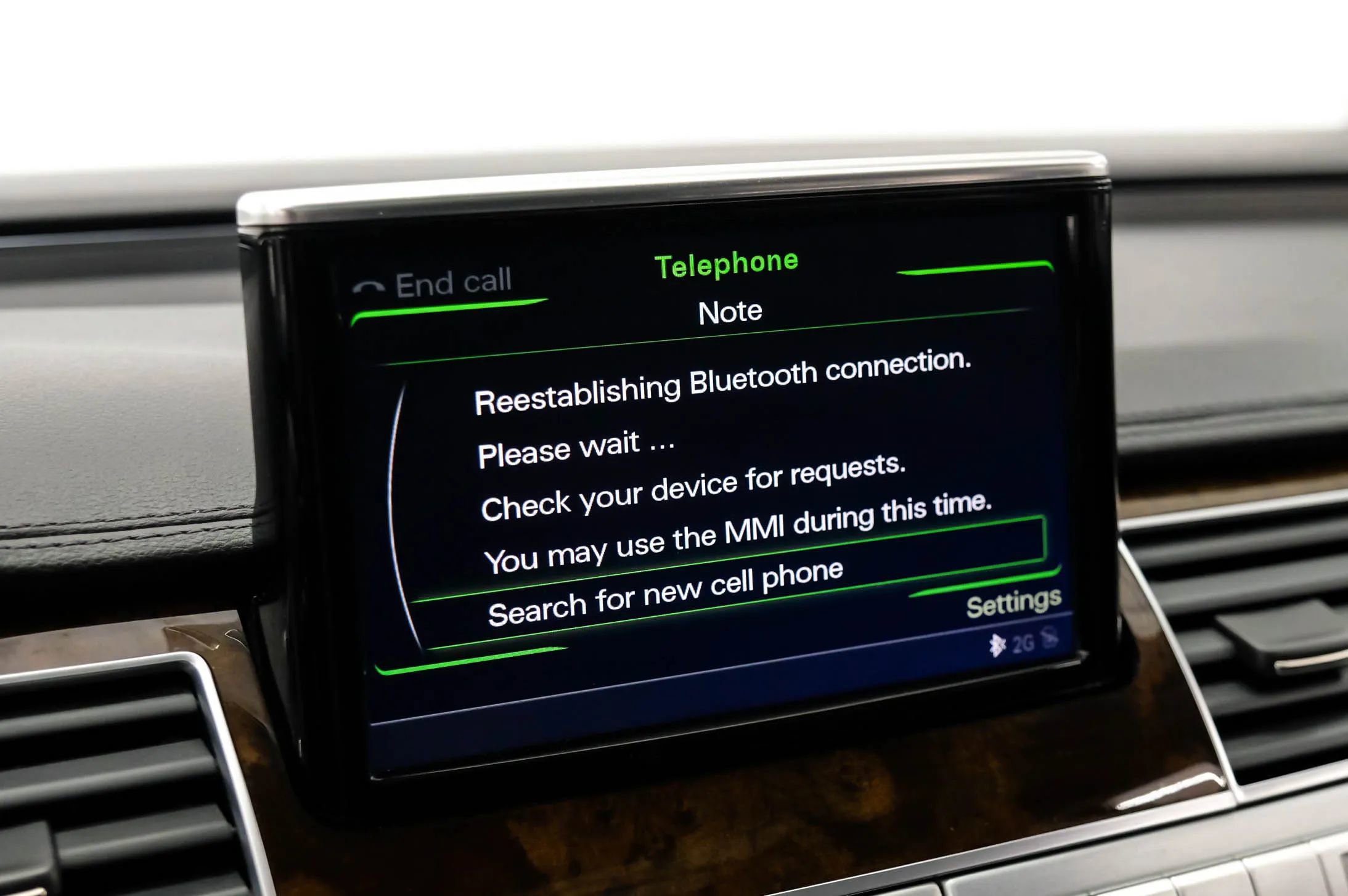 Used 2014 Audi A8 L 4.0T image 33