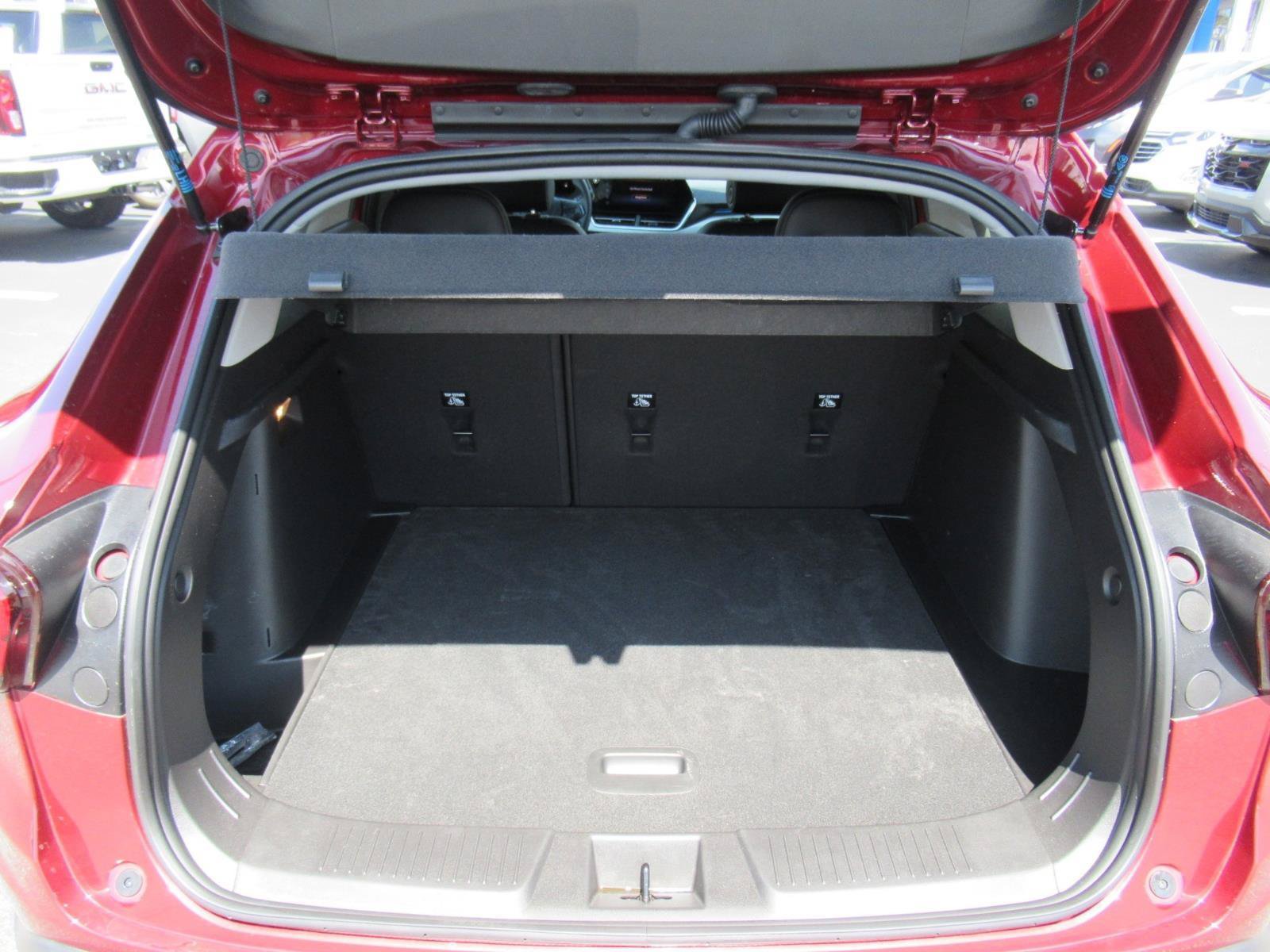 Certified 2024 Chevrolet Trax LT FWD image 31
