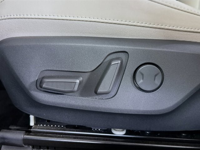 Used 2023 Kia Niro EX Touring FWD image 19