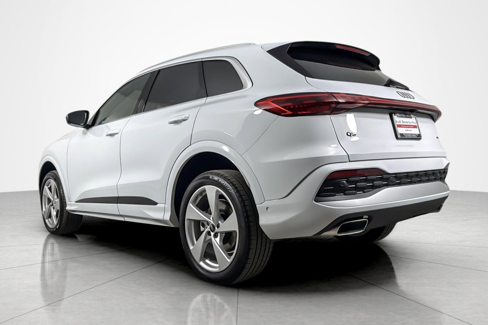 New 2025 Audi Q5 Premium Plus image 4