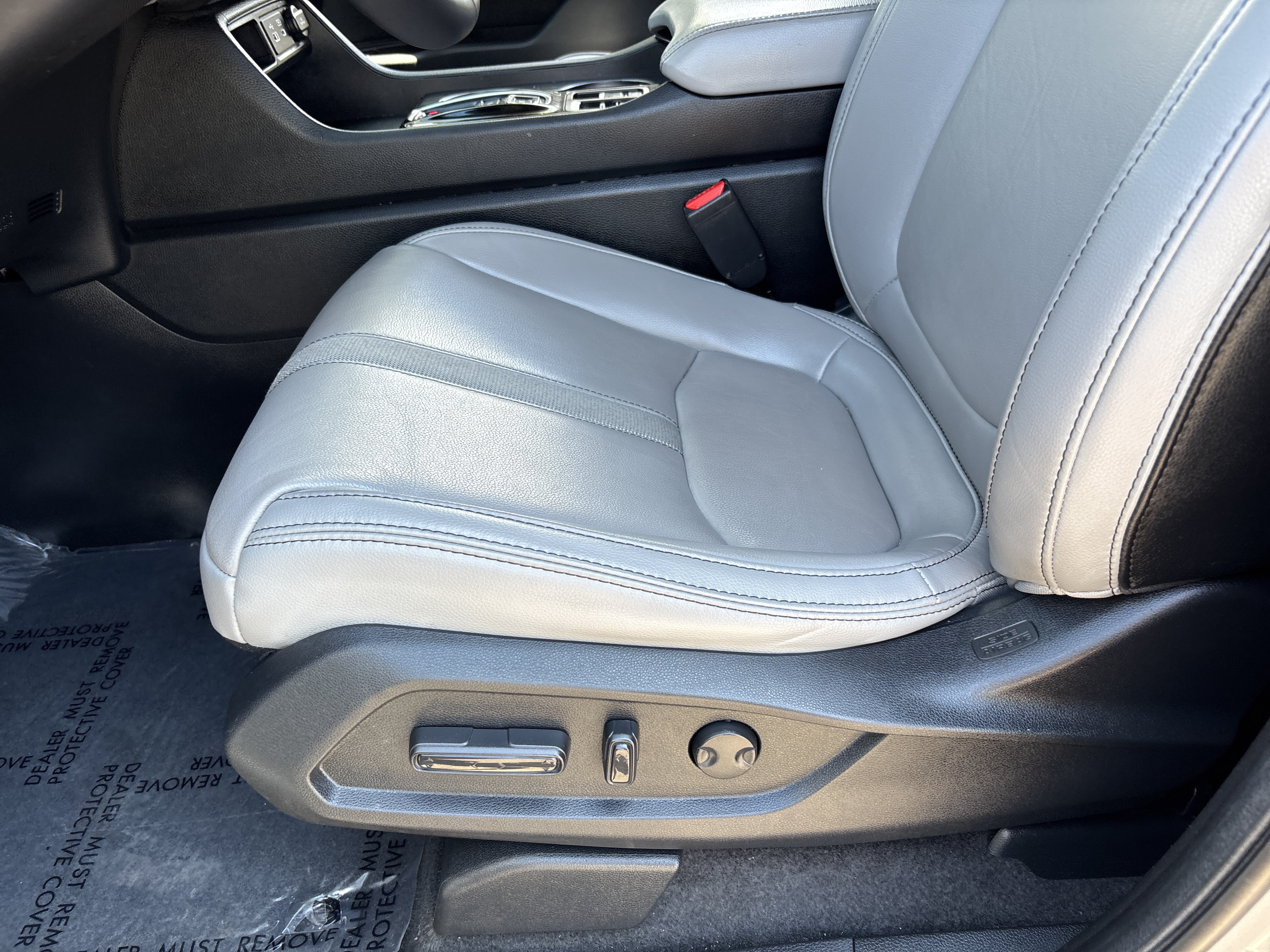 Used 2024 Honda Pilot EX-L image 19