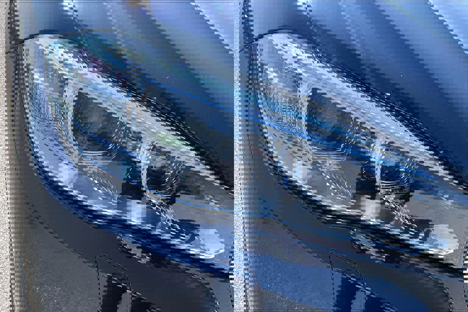 Used 2017 BMW X5 xDrive40e image 28