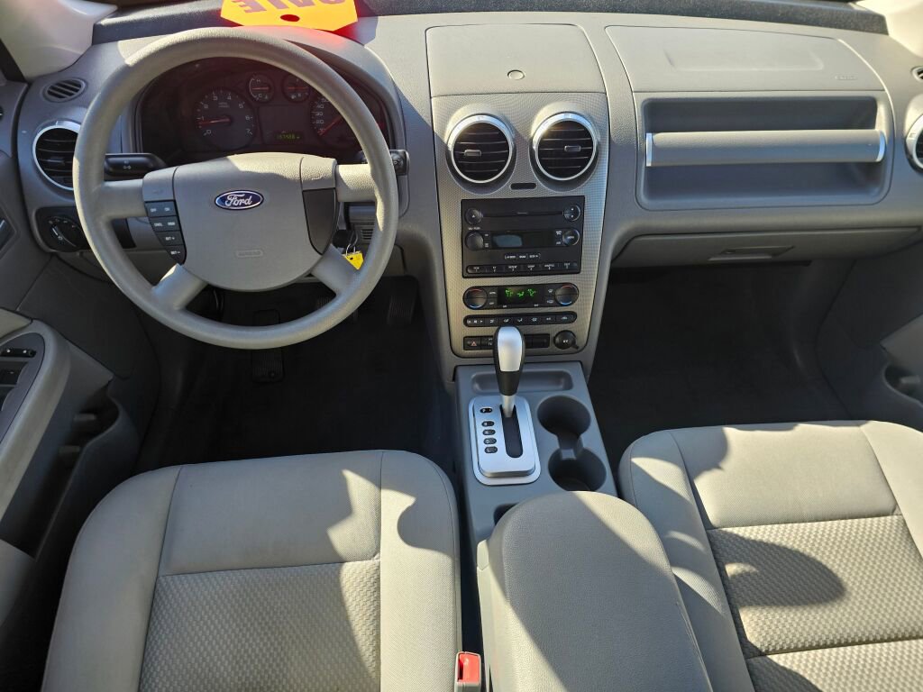 Used 2005 Ford Freestyle SE image 23