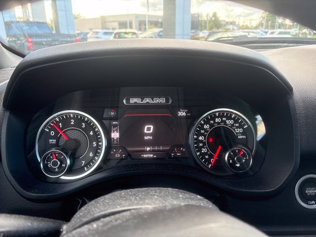 Used 2025 RAM 1500 Big Horn AWD/4WD image 13