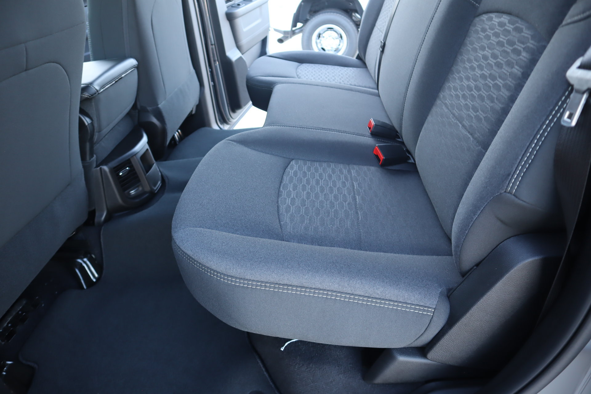 New 2027 RAM 3500 Tradesman AWD/4WD image 12
