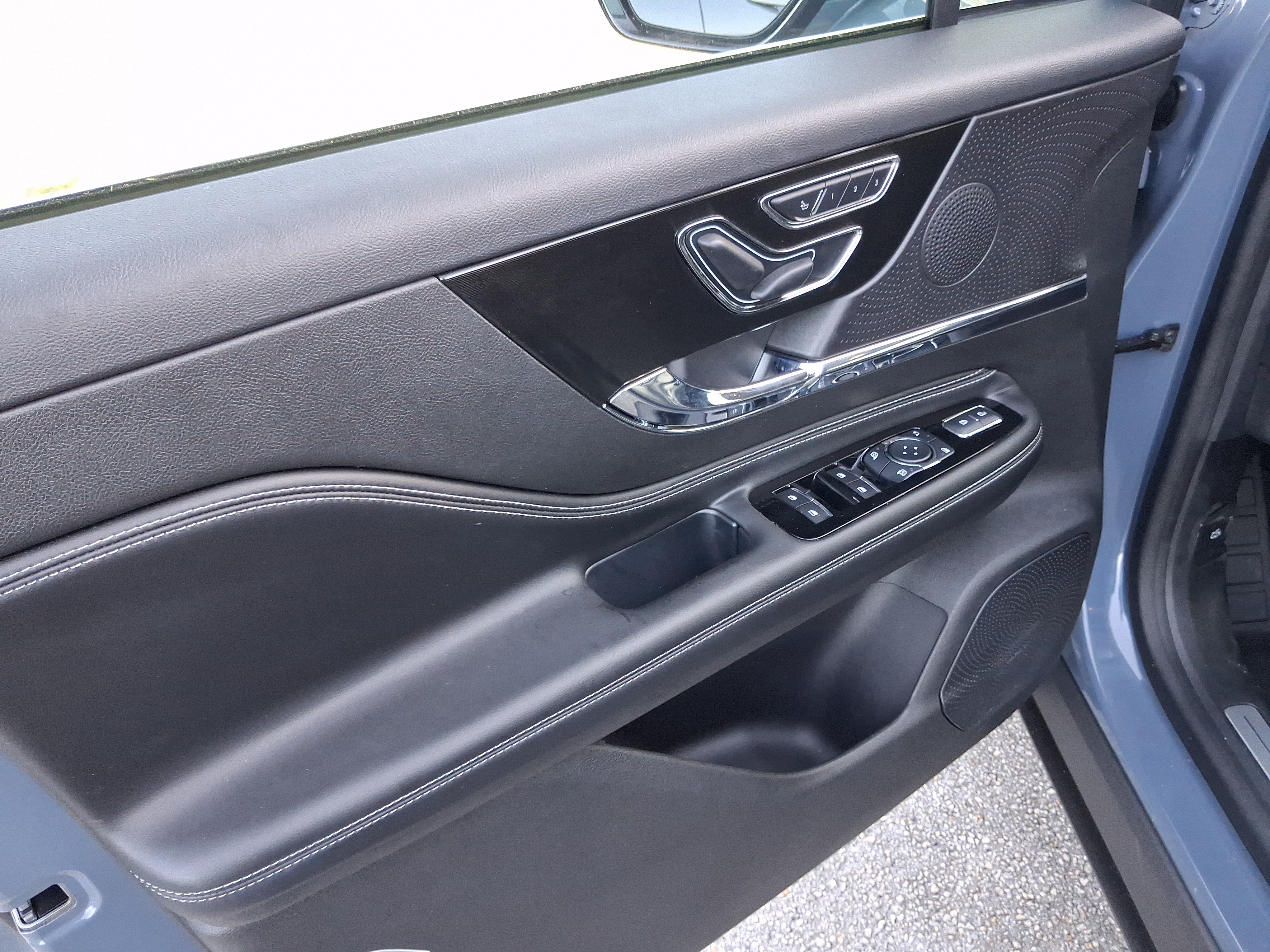 Certified 2023 Lincoln Corsair FWD image 13