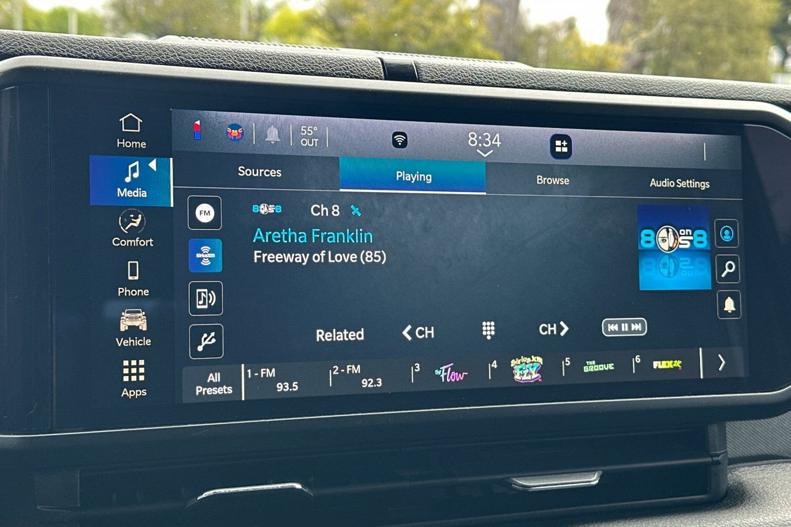 Used 2025 Jeep Gladiator Sport AWD/4WD image 16