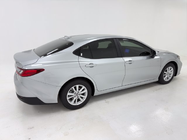 New 2026 Toyota Camry LE FWD image 41