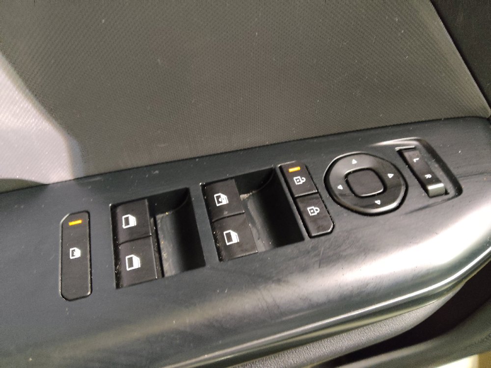 Used 2025 Kia K4 FWD image 27