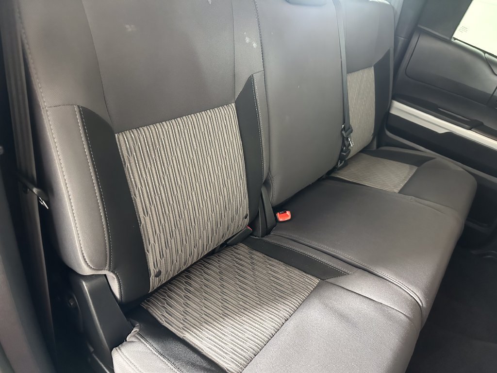 Used 2016 Toyota Tundra SR5 AWD/4WD image 25