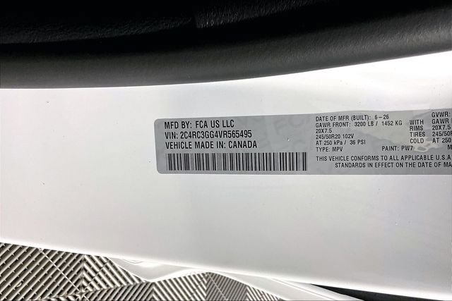 New 2027 Chrysler Pacifica Limited w/ S Appearance Package AWD/4WD image 9