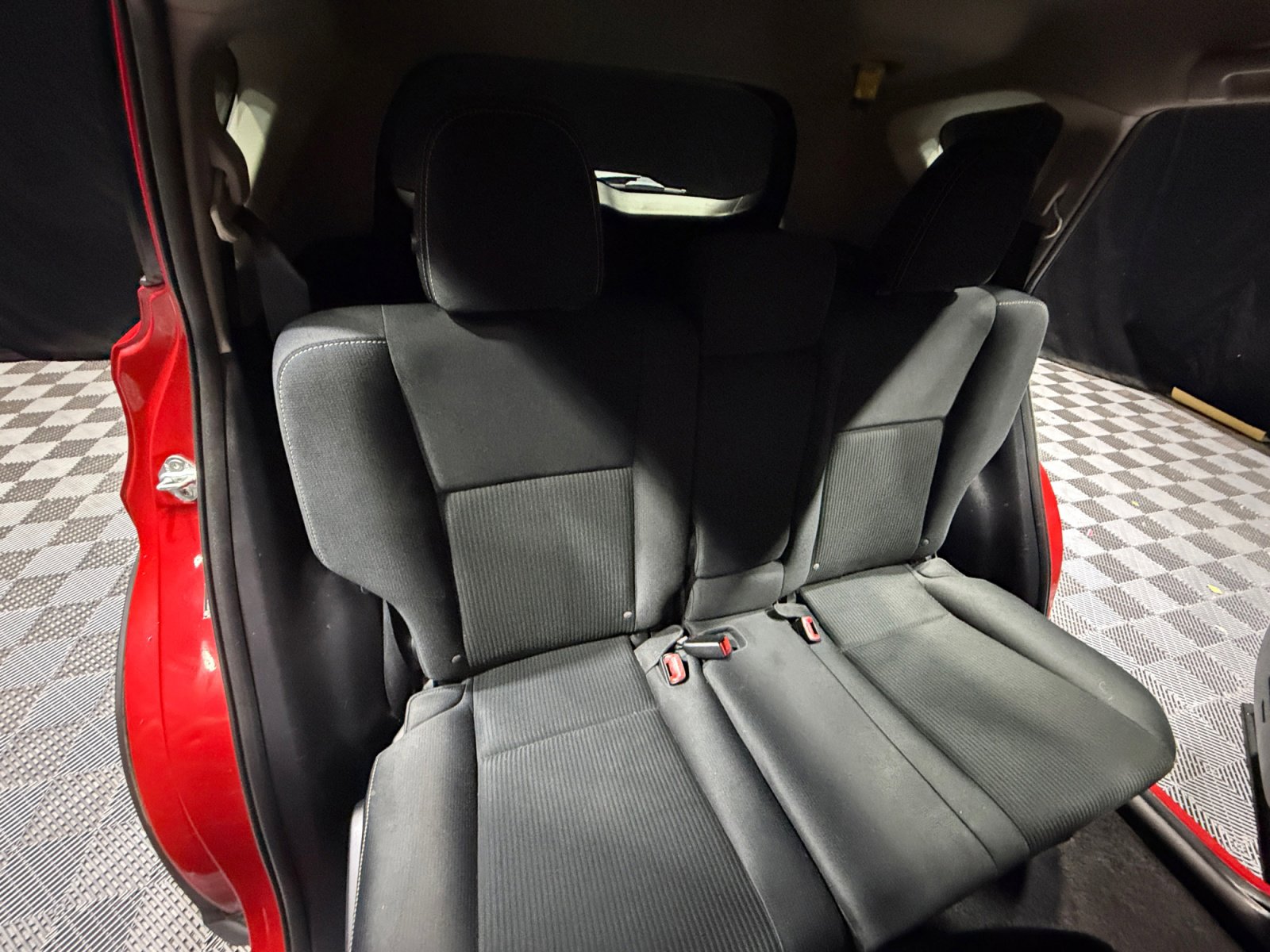 Used 2013 Toyota RAV4 XLE image 18