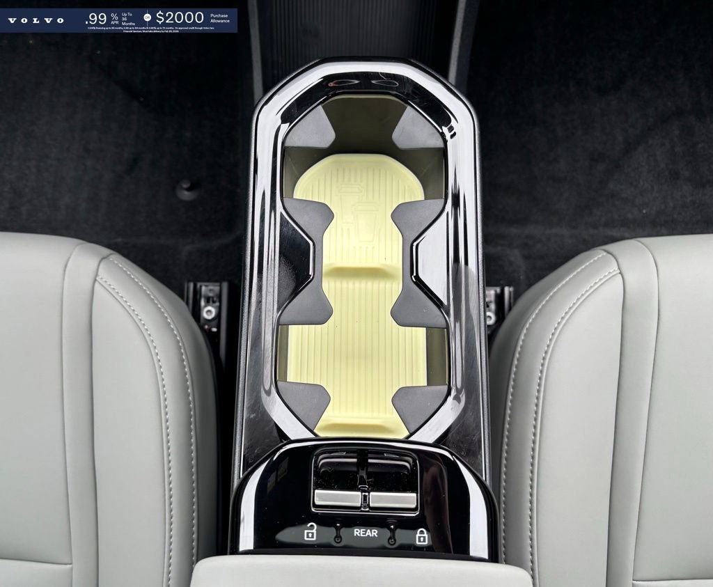 New 2026 Volvo EX30 Cross Country Ultra w/ Protection Package image 13