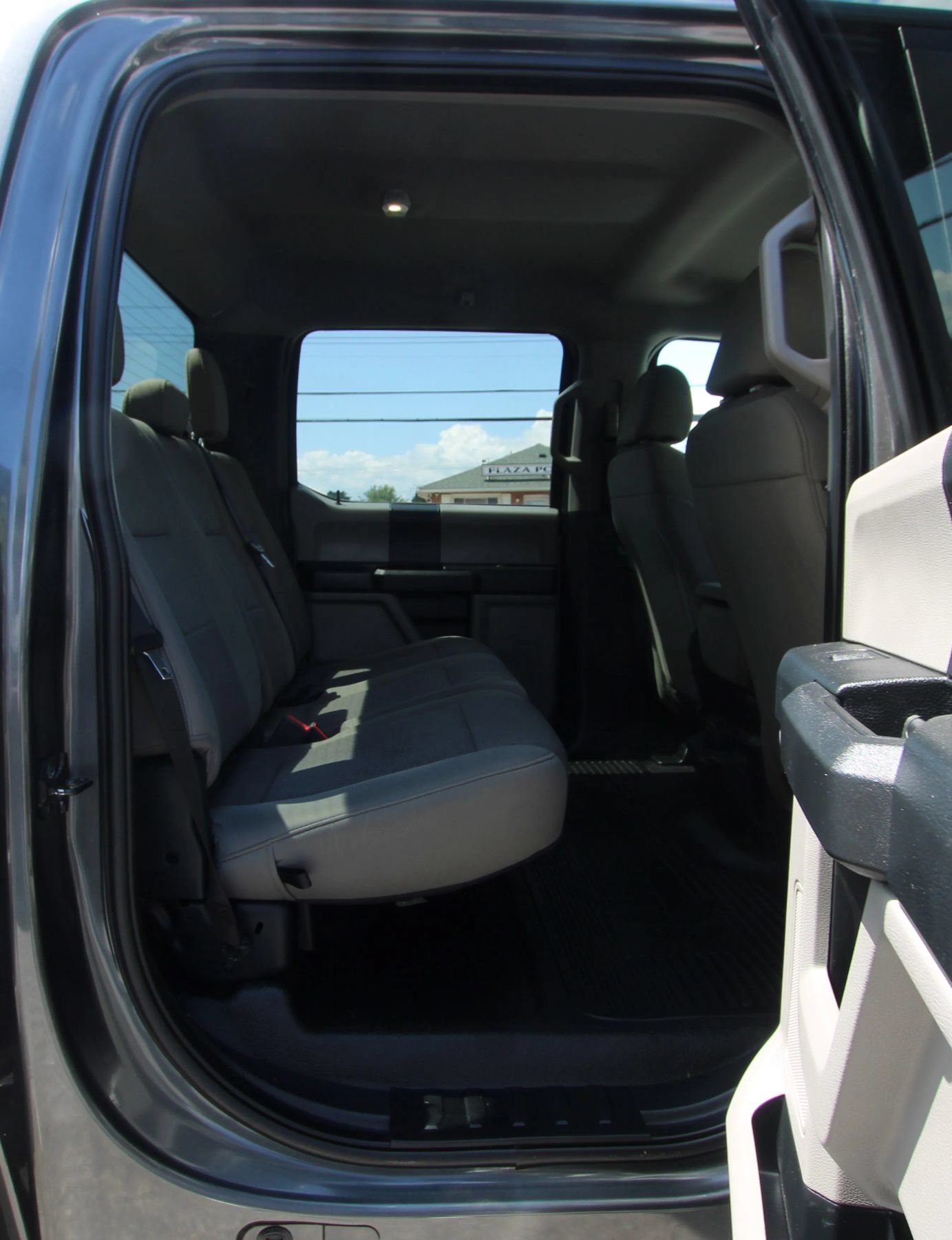 Used 2020 Ford F250 XL w/ STX Appearance Package AWD/4WD image 12
