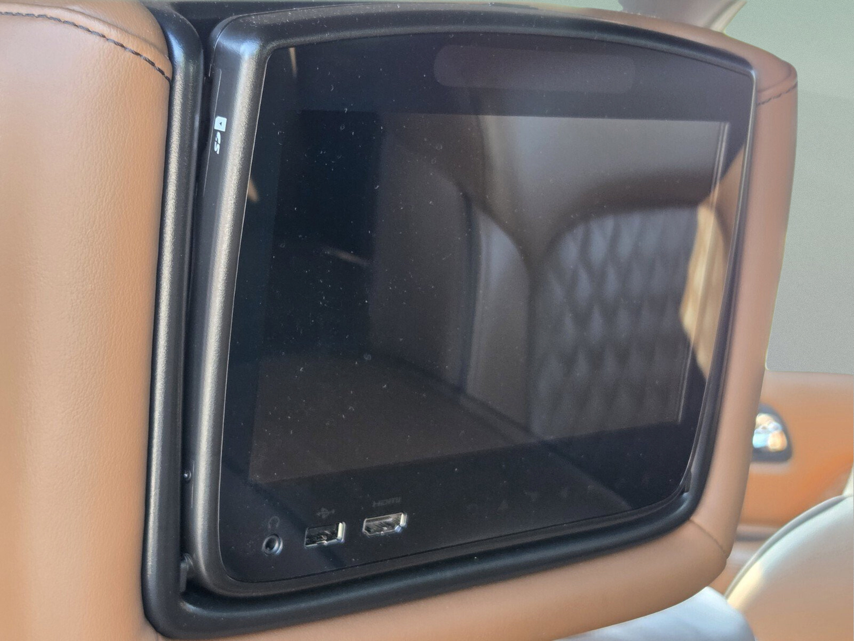 Used 2023 INFINITI QX80 Sensory w/ Cargo Package AWD/4WD image 13
