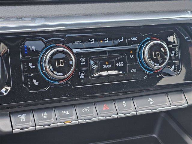 New 2025 GMC Sierra 2500 Denali w/ Denali Reserve Package image 19