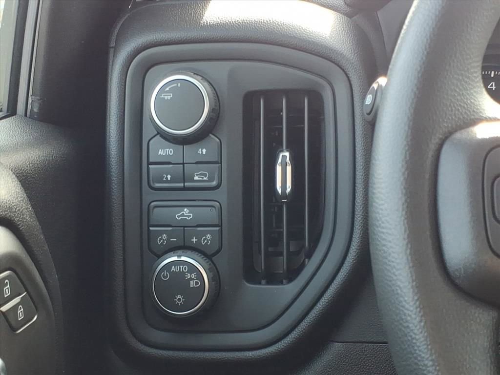 New 2026 Chevrolet Silverado 1500 W/T w/ WT Value Package image 13