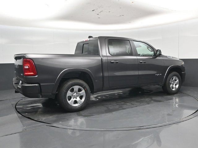 New 2027 RAM 1500 4x4 Crew Cab image 32