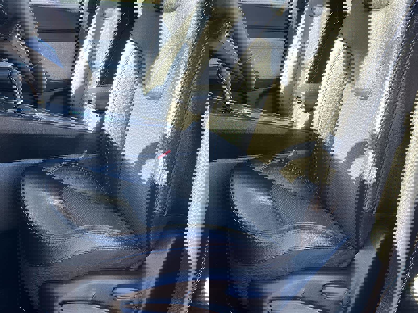 Used 2024 Jeep Compass Latitude image 12