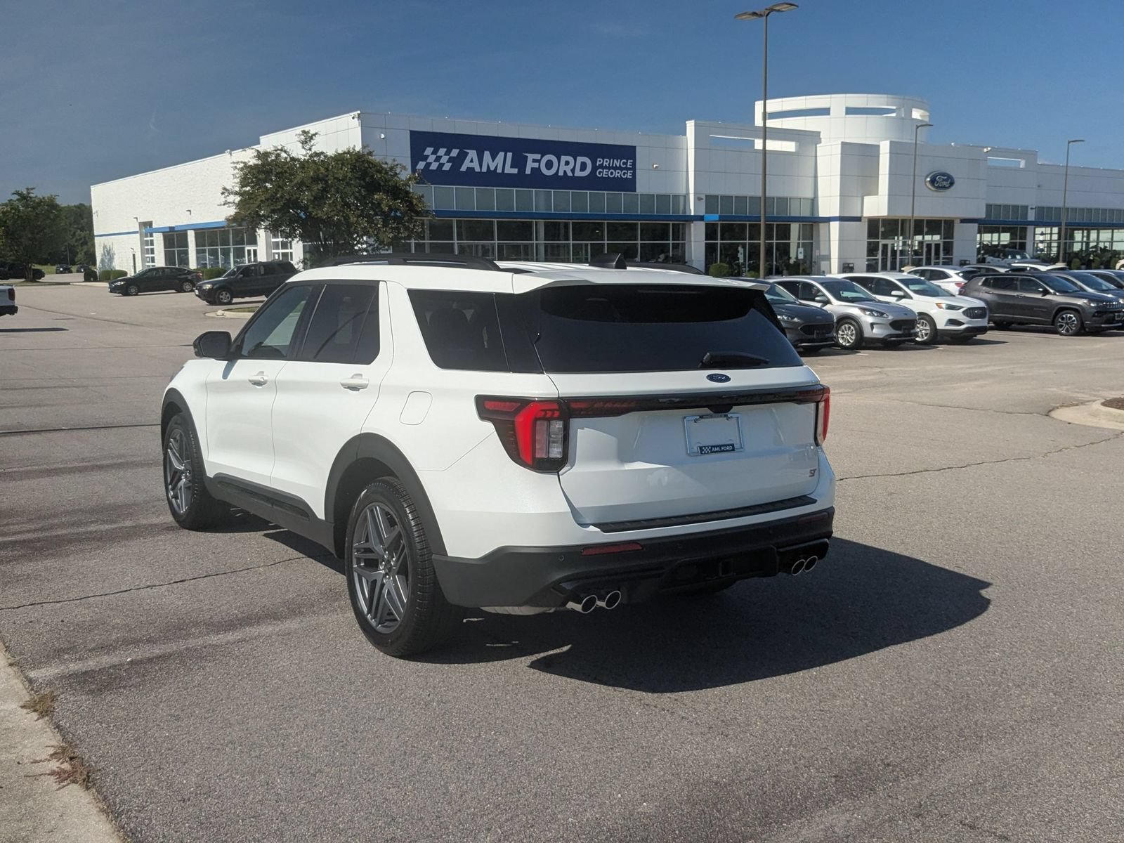 New 2026 Ford Explorer ST w/ Sun And Sound Package AWD/4WD image 5