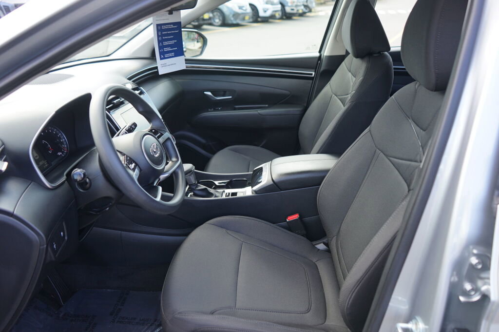 Certified 2023 Hyundai Tucson SE AWD/4WD image 16