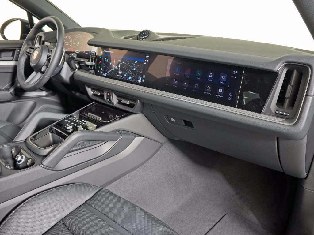 New 2026 Porsche Cayenne Coupe AWD/4WD image 22
