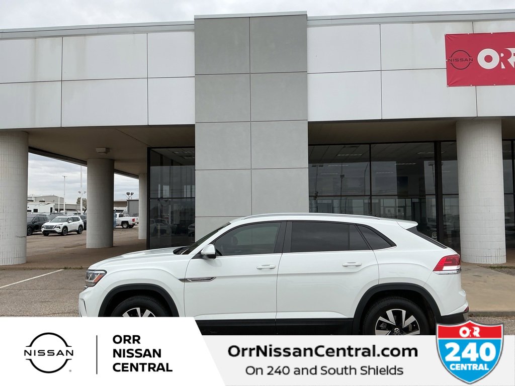 Used 2021 Volkswagen Atlas Cross Sport SE image 8