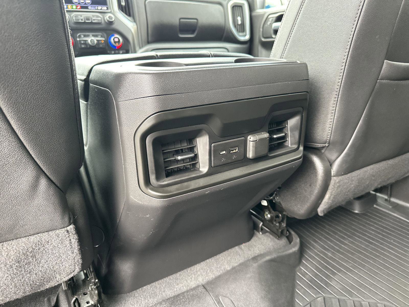 Used 2021 Chevrolet Silverado 1500 LT Trail Boss w/ LT Trail Boss Premium Package image 35