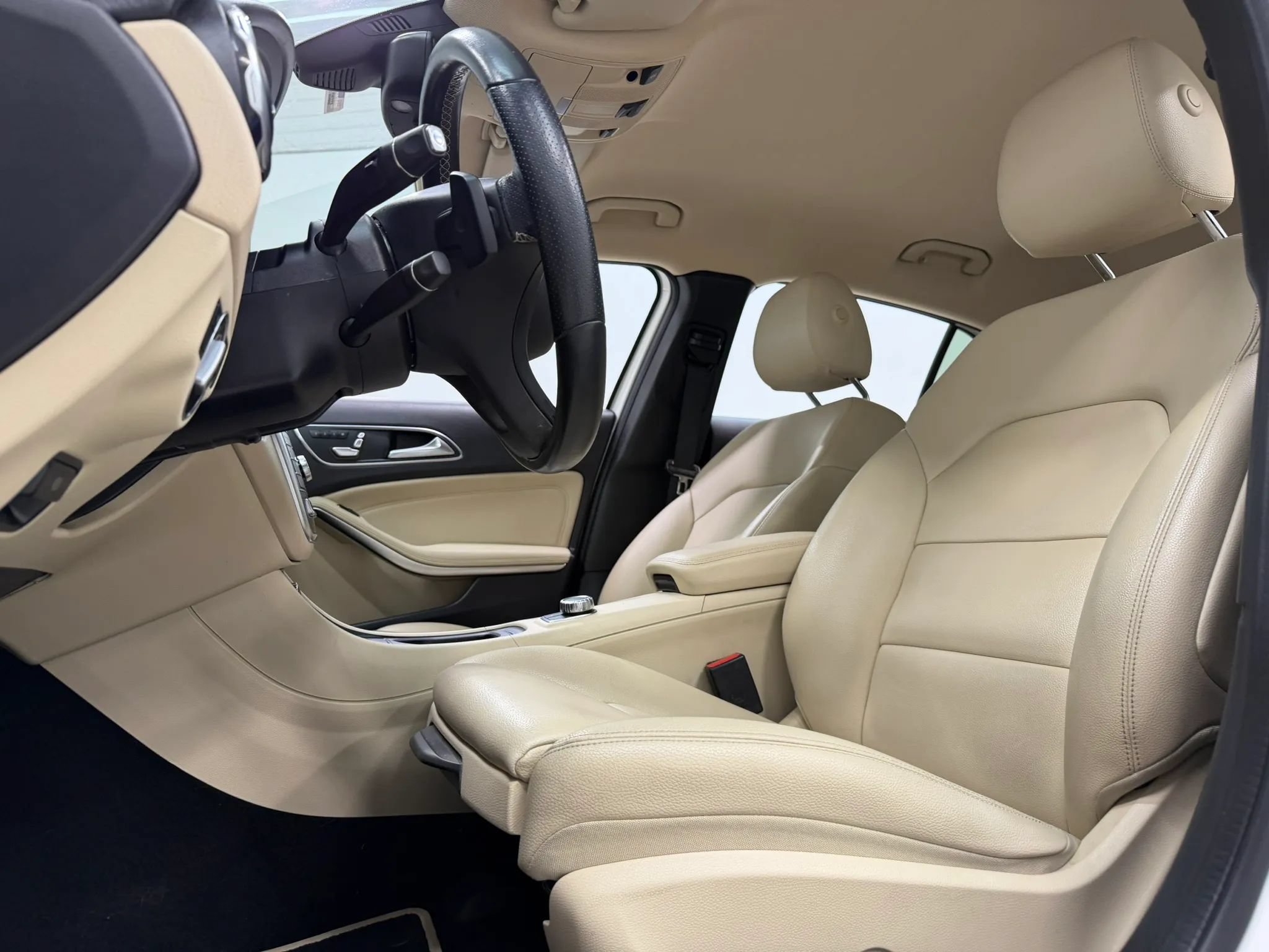 Used 2019 Mercedes-Benz GLA 250 image 15