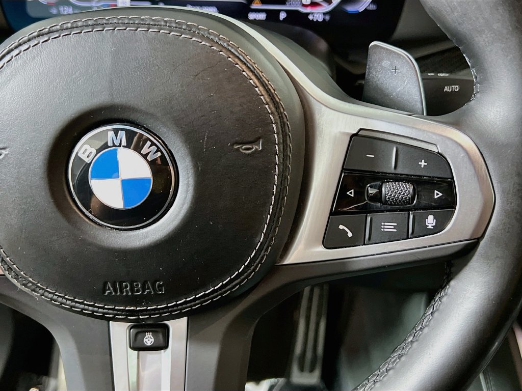 Used 2023 BMW X6 M50i w/ Executive Package AWD/4WD image 17