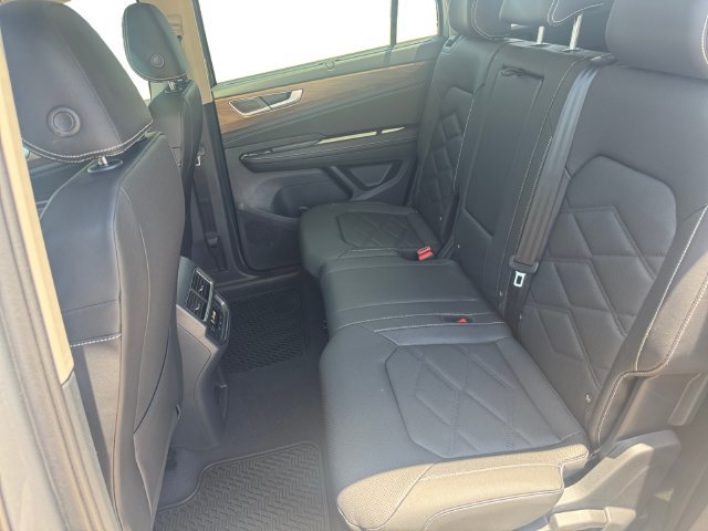 New 2026 Volkswagen Atlas SE FWD image 11