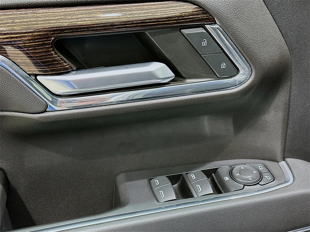 Used 2023 GMC Sierra 1500 Elevation w/ Elevation Premium Package image 18