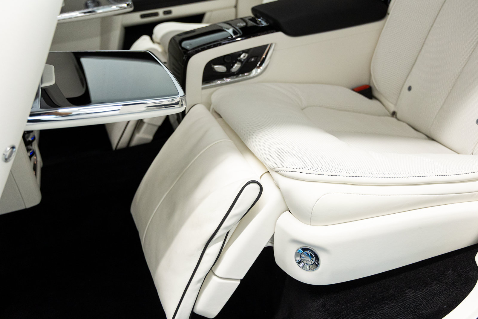 New 2027 Rolls-Royce Ghost Extended Wheelbase AWD/4WD image 63