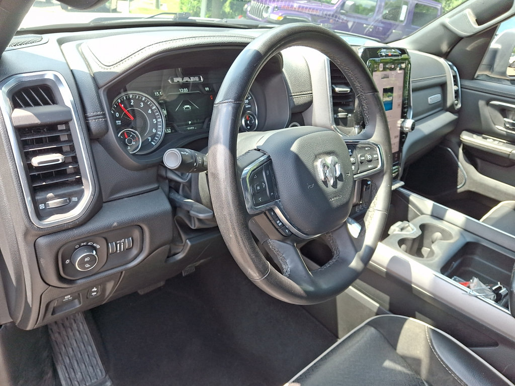 Used 2025 RAM 1500 Laramie AWD/4WD image 25