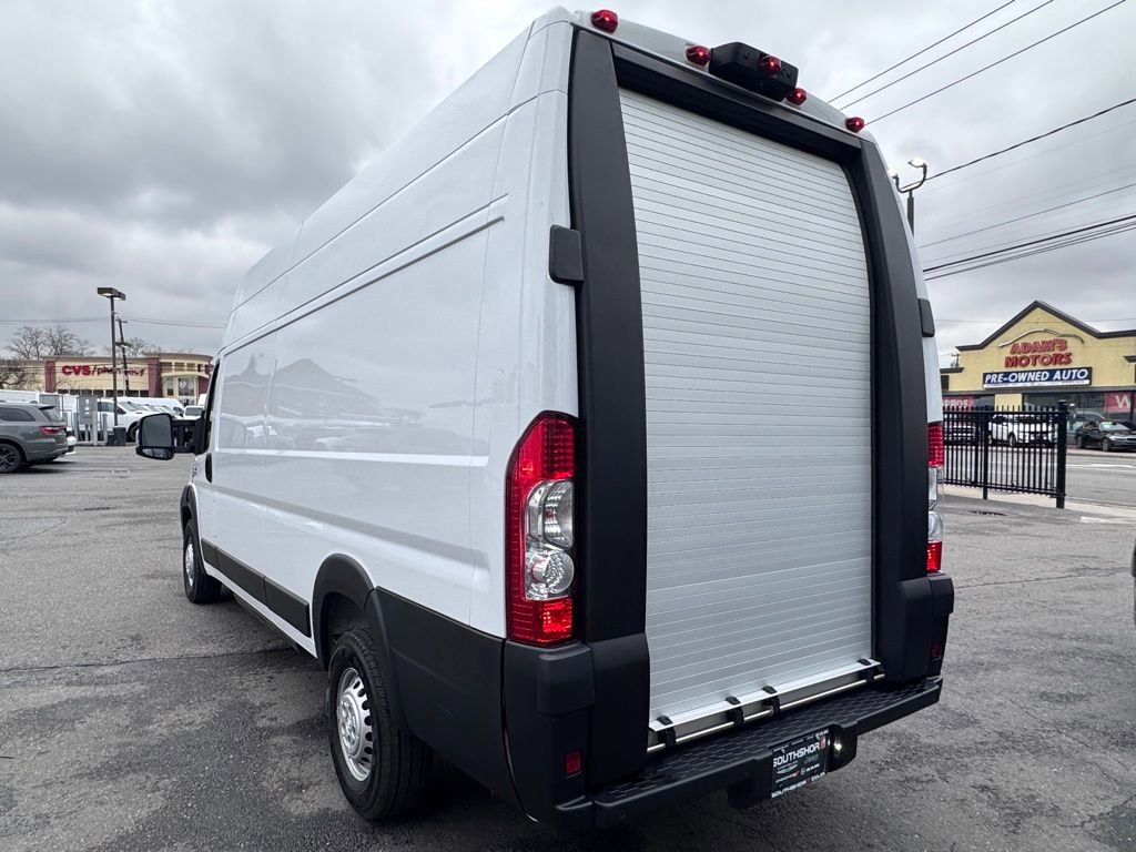 Used 2024 RAM ProMaster 3500 FWD image 5