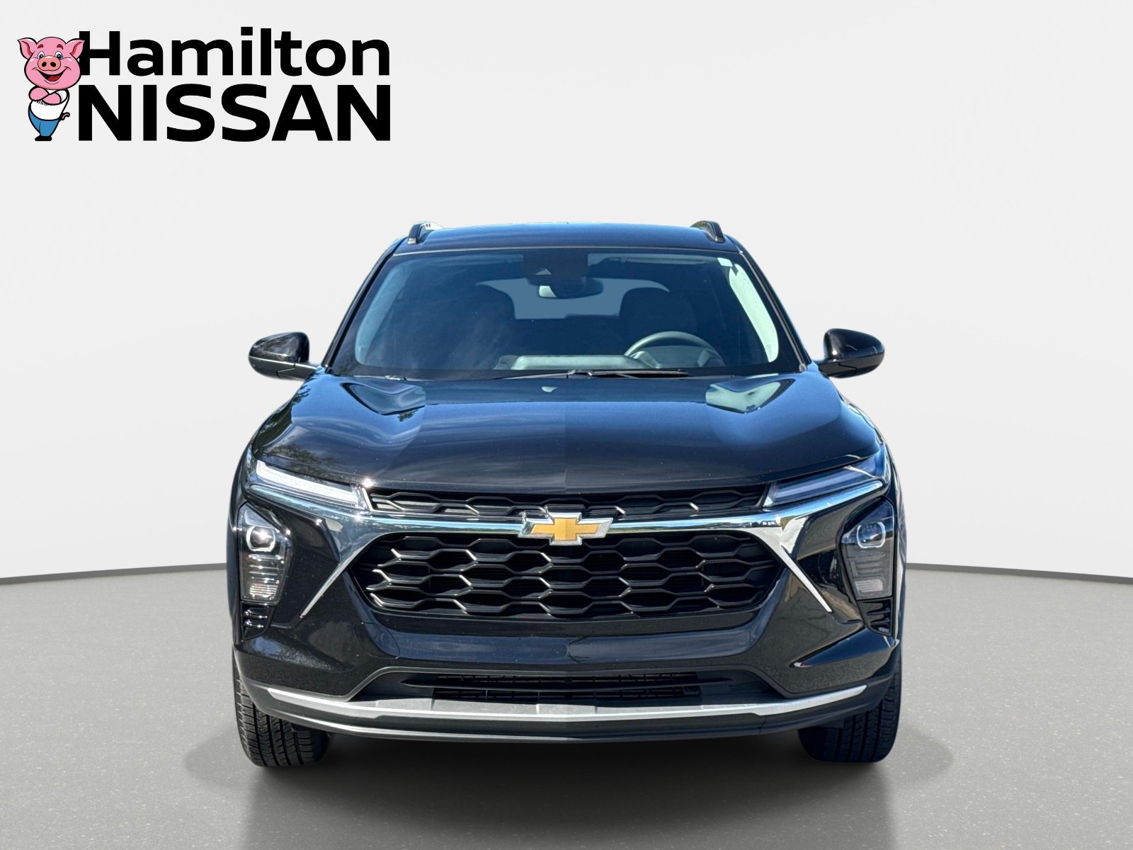 Used 2025 Chevrolet Trax LT FWD image 6
