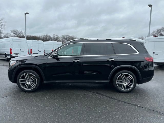 Certified 2025 Mercedes-Benz GLS 450 4MATIC image 4