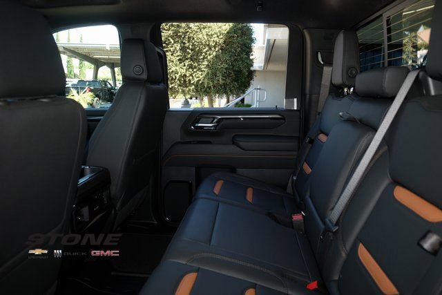 New 2025 GMC Sierra 2500 AT4 w/ AT4 Premium Plus Package image 23