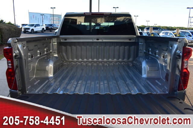 New 2026 Chevrolet Silverado 1500 Custom w/ LPO, Dark Essentials Package AWD/4WD image 9