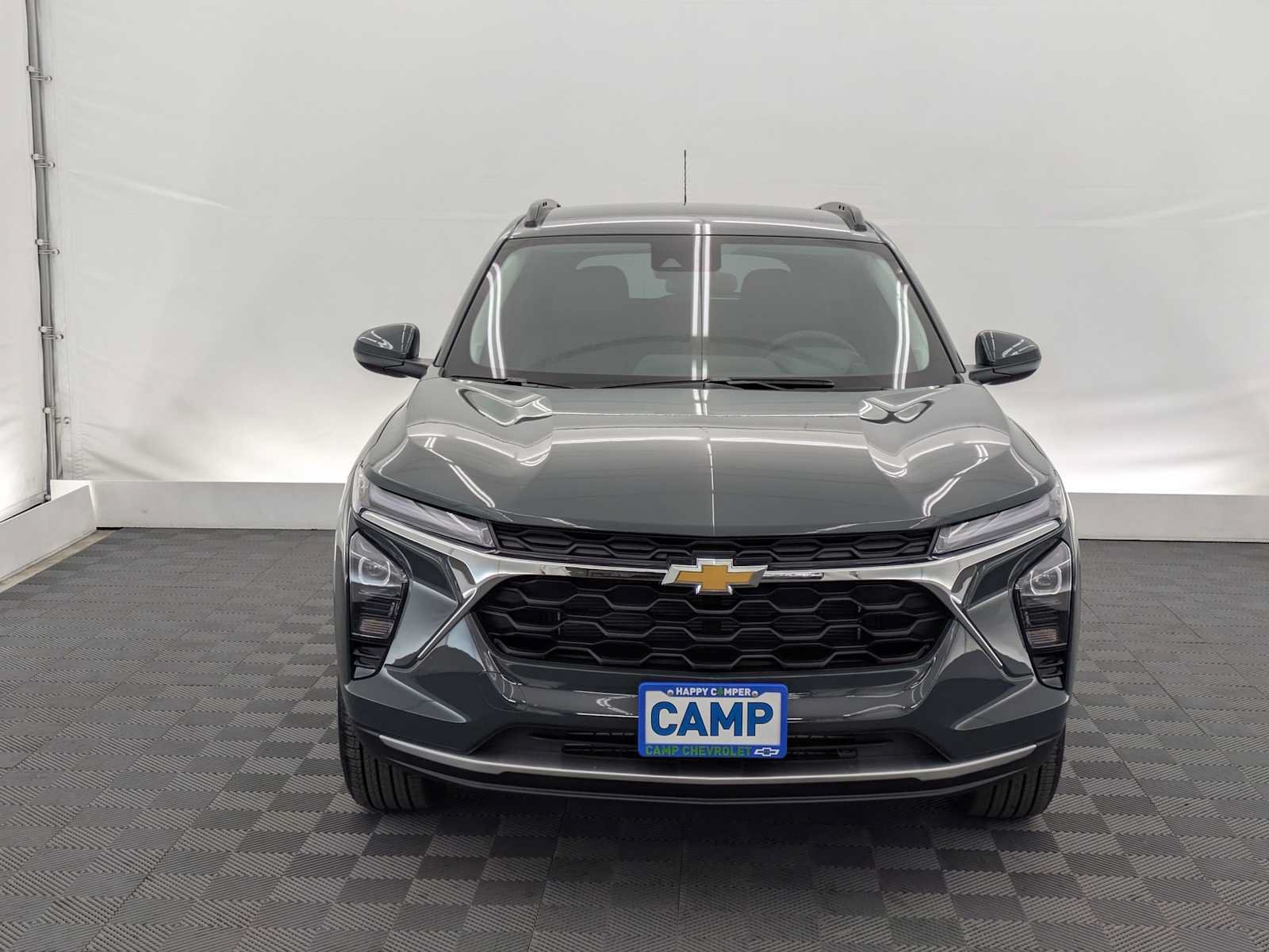 New 2026 Chevrolet Trax LT w/ Driver Confidence Package FWD image 9