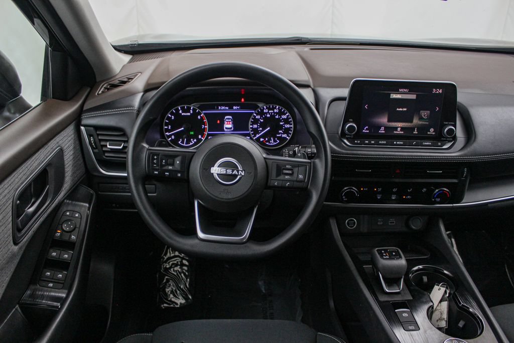 Used 2023 Nissan Rogue S AWD/4WD image 24