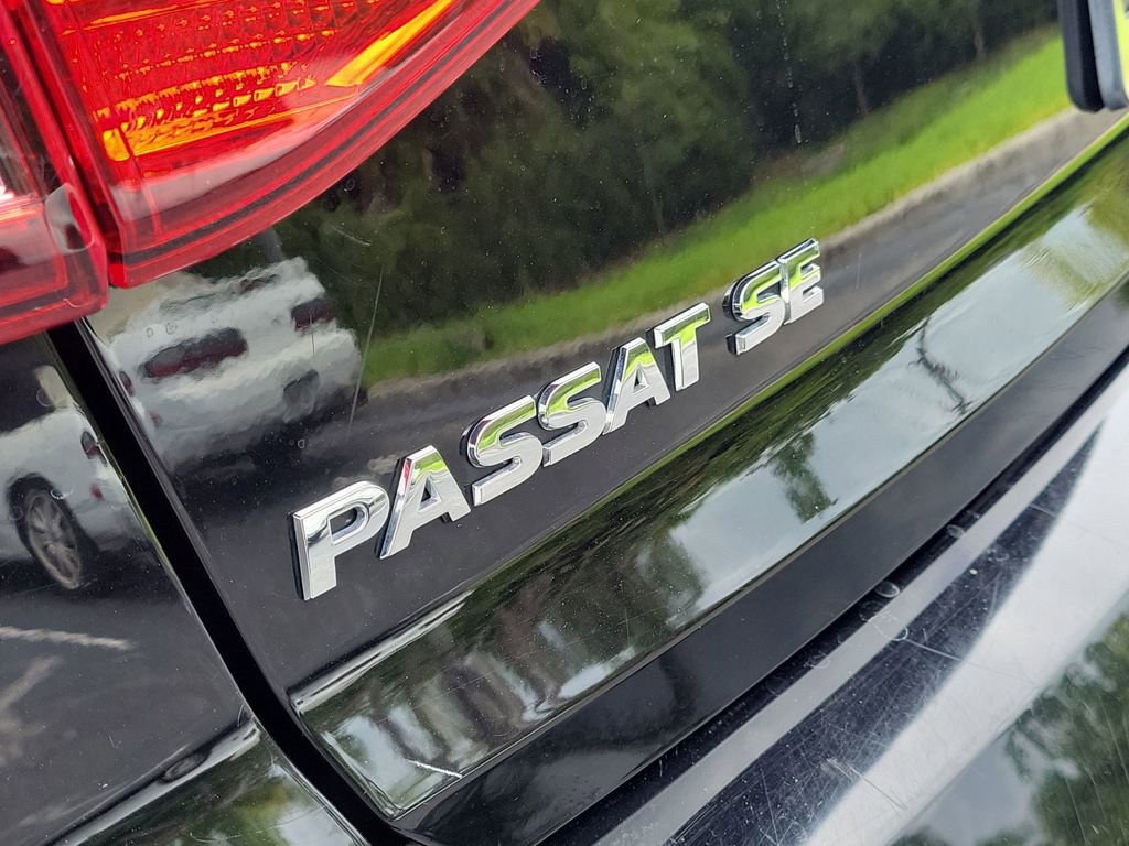 Used 2016 Volkswagen Passat 1.8T SE w/ Lighting Package (P06) FWD image 5