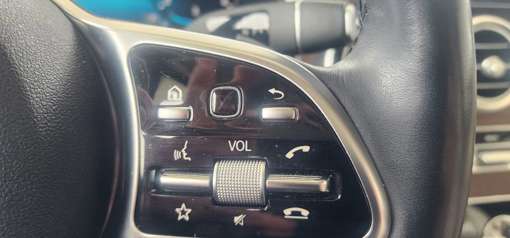 Used 2021 Mercedes-Benz C 300 Sedan image 36