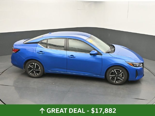 Used 2024 Nissan Sentra SV FWD image 17