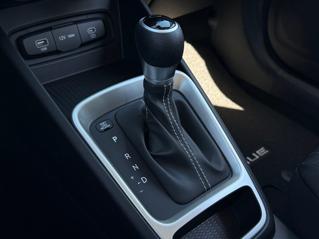 New 2026 Hyundai Venue SE image 15