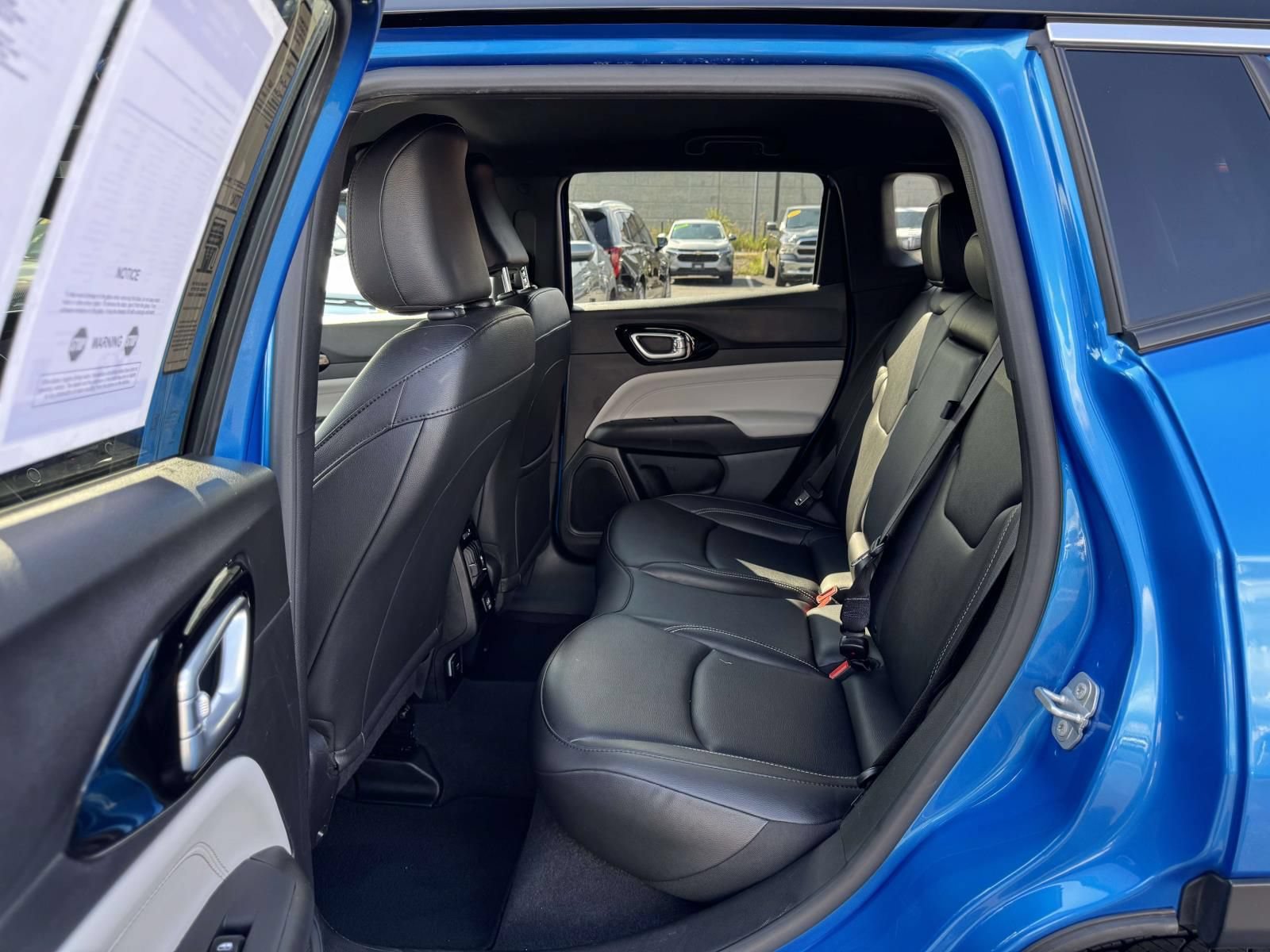 Used 2025 Jeep Compass Limited AWD/4WD image 22