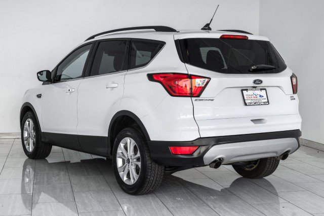 Used 2019 Ford Escape SEL AWD/4WD image 8