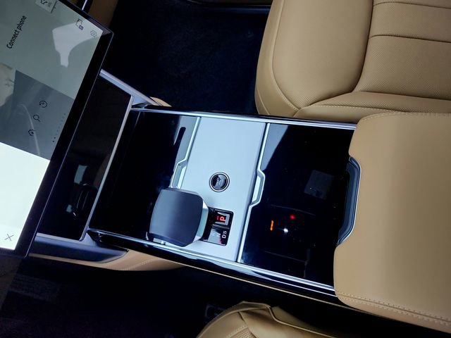 New 2026 Land Rover Range Rover Long Wheelbase SE AWD/4WD image 26