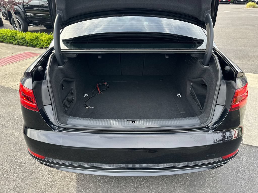 Used 2017 Audi A4 2.0T Ultra Premium w/ Convenience Package FWD image 26